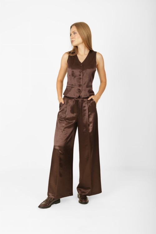 A073 KAMIZELKA LATIKA 09A ROZM 38-44, A076 SPODNIE ISLA 09A ROZM 38-44 00270.JPG